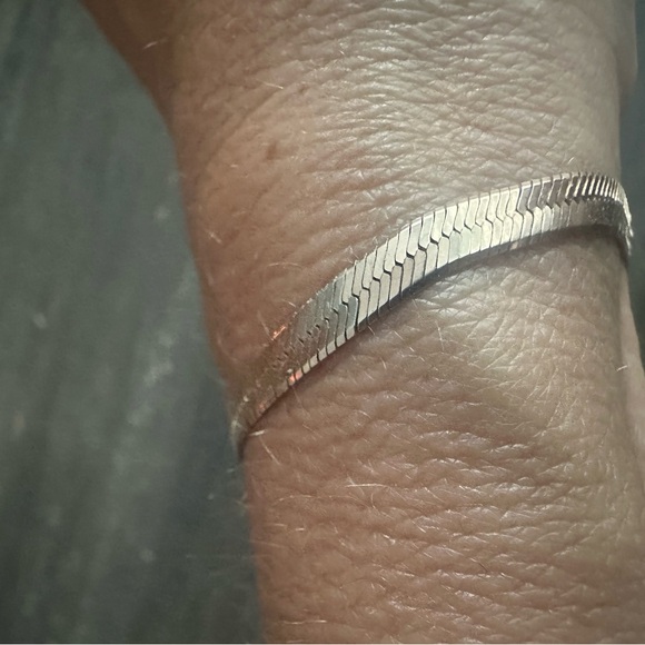 10k Yellow Gold Bracelet - Picture 4 of 7